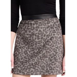 Club Monaco, Leather Detail Centie Skirt, New Sz 12